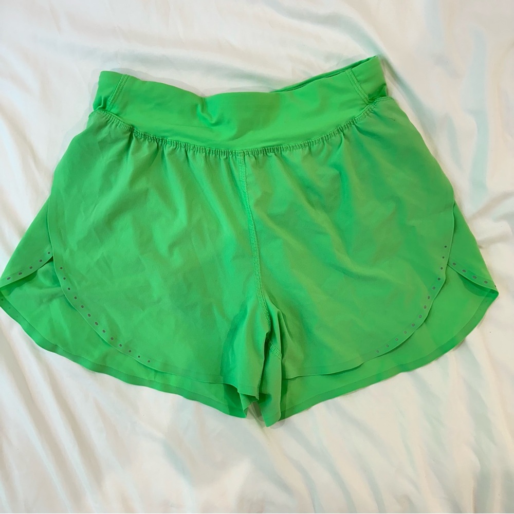 SIZE 4 Lululemon Fast and Free Reflective High-Rise Classic-Fit
Short 3"